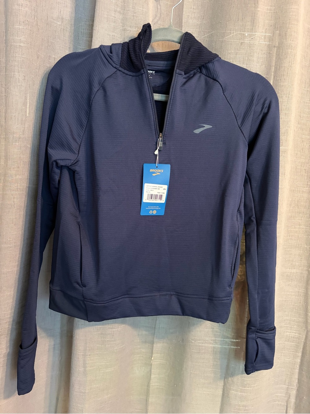 Brooks Notch Thermal Hoodie Navy NWT Small